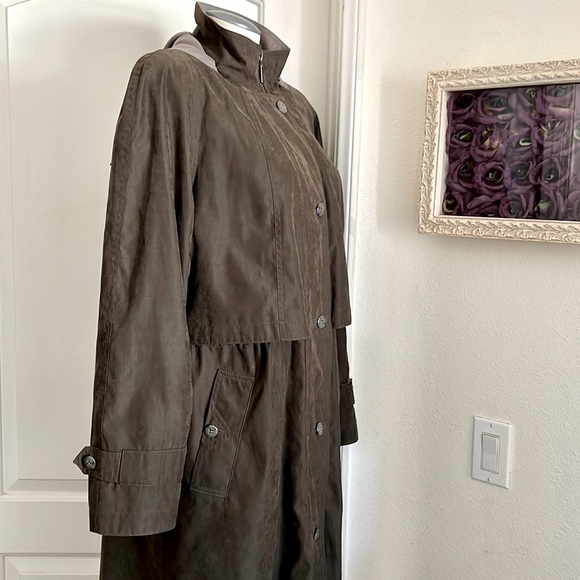 Fleet Street~All Weather Coat / Trench with Hood / Host Pick - Picture 3 of 13